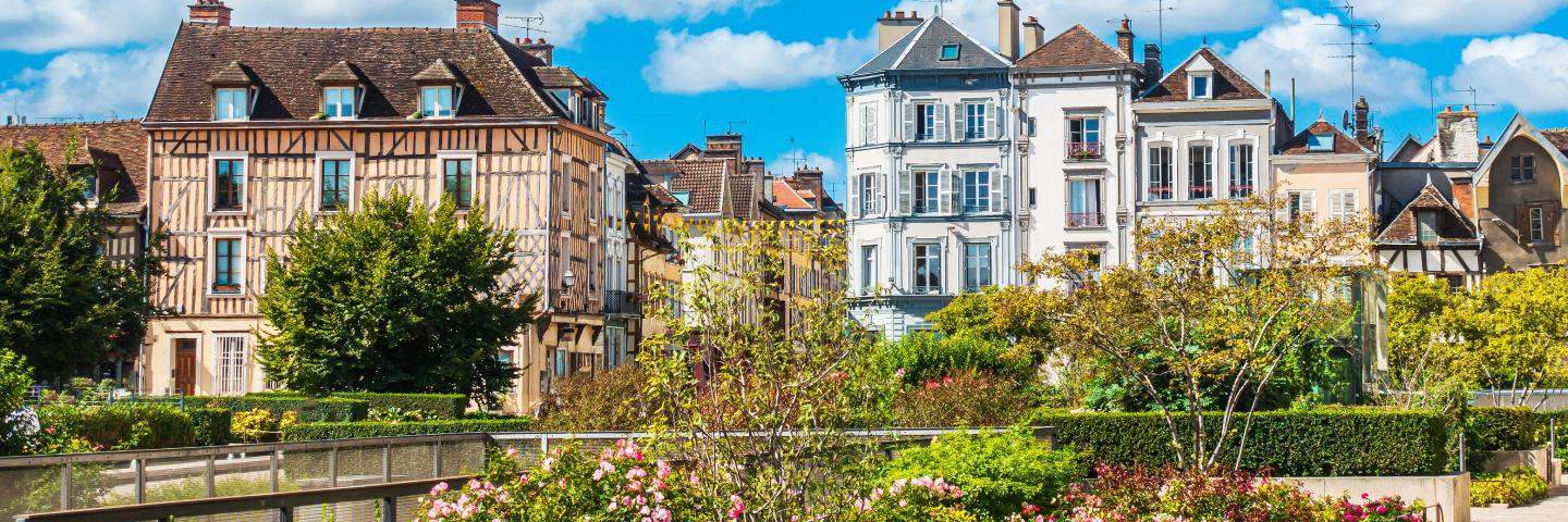 Bannière Diagelys, expert en diagnostics immobiliers dans l'Aube et l'Yonne